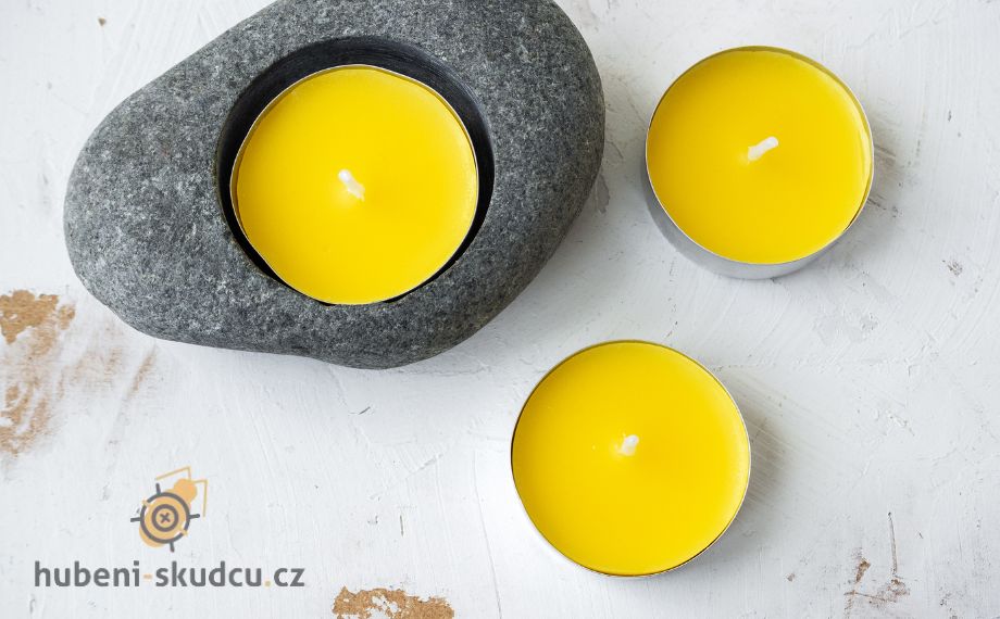 citronelová svíčka